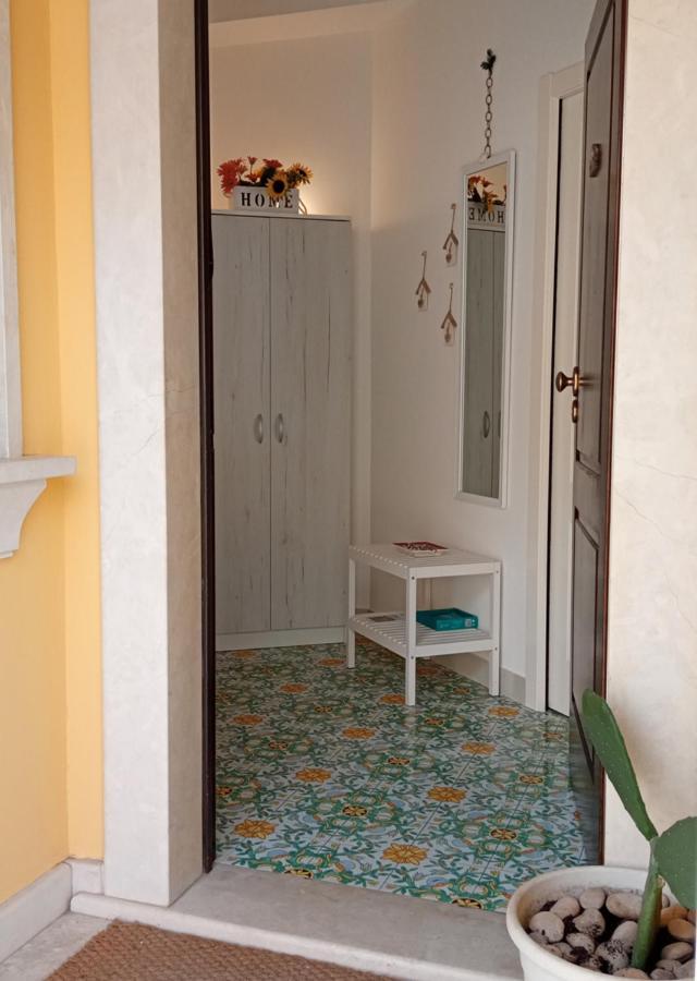 Molo Di Levante - Rent Apartment Marina di Ragusa Extérieur photo