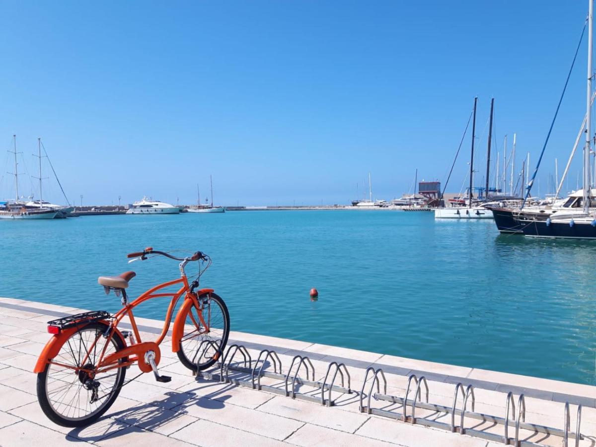 Molo Di Levante - Rent Apartment Marina di Ragusa Extérieur photo