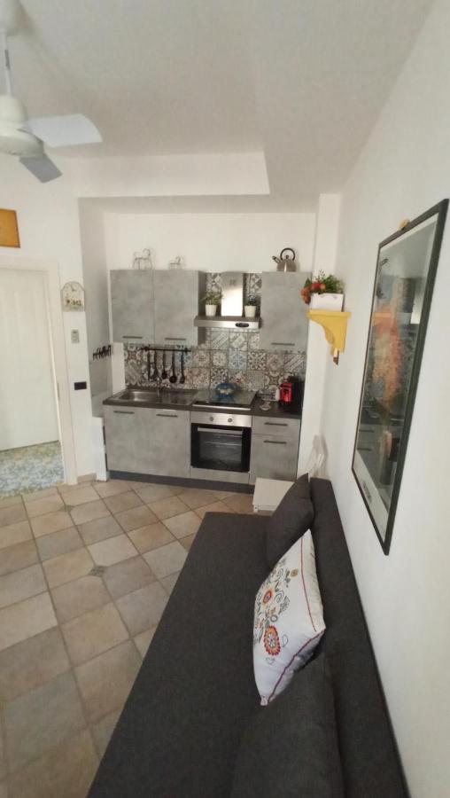 Molo Di Levante - Rent Apartment Marina di Ragusa Extérieur photo
